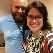 What is a good layout for a 3 bedroom 16x50 tiny home?