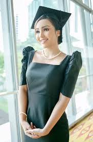 Nadiyah shahab mahligai cinta (2018): Nadiyah Shahab Tamat Pengajian Setelah 7 Tahun Glam Malaysia