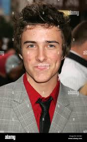 Daniel thompson hi-res stock photography and images