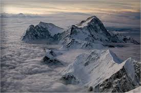 The View Atop Mount Everest Everest Mount Everest Wonders Of The World