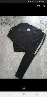 Sie schweben wahrlich durch die woche. Nike Jordan Paris Saint Germain Anzug Neu S In 45479 Mulheim An Der Ruhr Fur 50 00 Zum Verkauf Shpock De