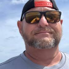 On May 26th, 2002 Sergeant Kenneth Hayes passed away. At just 39 years old  he suffered a fatal heart attack. Today we remember his service to the  community of Clay County. EOW 5.26.02 #CCSOFLRemembers