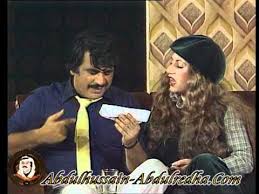 خشبة المسرح مع الفنان القدير حسين عبدالرضا في عام 1982م بمسرحية «باي باي لندن». 3abr Sbeel Feelless Likes Askfm