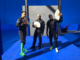 In the soop bts ver. Outlander Sam Heughan Closes The Social Distance With Twitter Q A Three If By Space