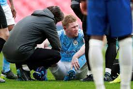 Manchester city confirm kevin de bruyne will miss three months after suffering a lateral knee ligament injury. De Bruyne Injury Concern For Man City Ahead Of Psg Tie
