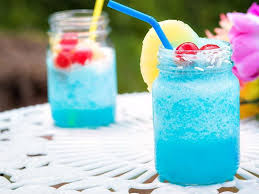 Recette Cocktail Blue Lagoon Recipe Blue Lagoon Blue Lagoon Cocktail Cocktails