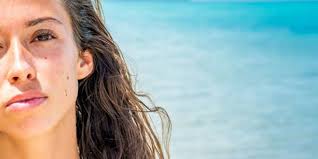 The show is produced by adventure line productions and broadcast on tf1. Koh Lanta Les Armes Secretes Marie Deconnectee Elle Digere Mal Le Coup De Magalie Et Son Elimination