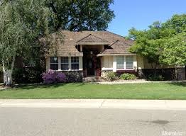 9360 Fox Run Way Elk Grove Ca 95758 A Ranch Home Sitting On Over 15 000 Sq Ft Lot Boasts Of Its Beauty And Character A Piec Estate Homes Spa Pool Spa Tub