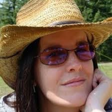 Frances Crow's Instagram, Twitter & Facebook