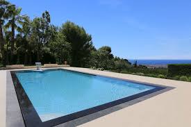Realisations Piscine A Bords Miroir Diffazur Piscines Piscine Enterree Construction Piscine Piscine Mirroir