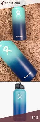 Only Light Blue Left New 32oz Hydro Flask Bottle In 2020 Hydro Flask Bottle Hydro Flask Water Bottle Flask
