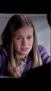 Anna Schreck's Instagram, Twitter & Facebook