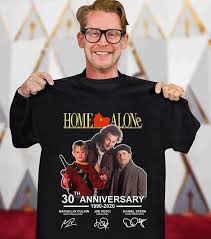 The christmas gift (1986) the christmas gift. Home Alone 30th Anniversary Cast Signed Christmas Gift Gift For Fans T Shirt 30th Anniversary Anniversary Shirt Mens Tshirts
