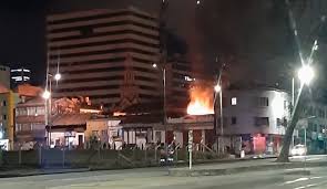 Sede bogotá de la universidad nacional de colombia. Incendio En Bogota Al Menos 50 Familias Afectadas Por Incendio En El Centro De Bogota Bogota Caracol Radio