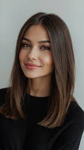 Kristy Hodder's Instagram, Twitter & Facebook