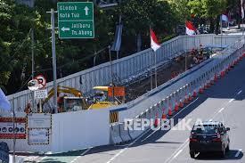 Que pasa con #costaneracenter ? Pembangunan Mrt Jakarta Fase 2 Terancam Mundur Republika Online