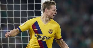 Find the perfect frankie de jong stock photos and editorial news pictures from getty images. Frenkie De Jong Playing In Wrong Position Says Ajax Boss