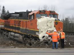 Cadman Do Bnsf Train Wreck In Marysville Wa Abandoned Train Train Train Wreck