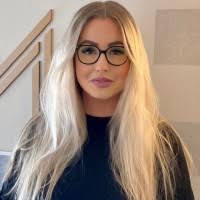 20+ "Annie Dahl" profiles