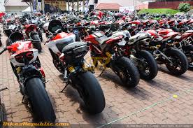 Check out the lovely ariel who gets rimmed by her lucky bf. Kl Bike Week 2015