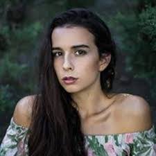 Eliza Roy's Instagram, Twitter & Facebook