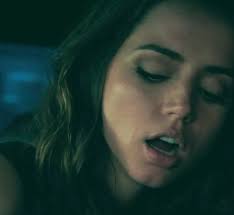 Nude Scenes: Ana de Armas hand job scene in Deep Water - GIF Video |  nudecelebgifs.com