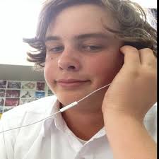 Stream Kirrilly Hughes music