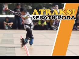 Tidak hanya sepatu baru yang dijual di jl. Video Aksi Sepatu Roda Semarang Youtube