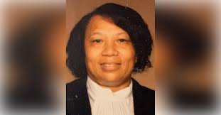 Obituary information for Maxcine Diamond