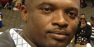 Students question Rollins' possible removal