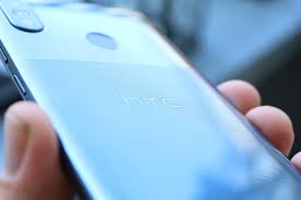 HTC U12 Life: Gut ausgestattetes ...