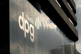 Dpg media logo 2, cdr. Twee Freelance Journalisten Dagen Uitgever Dpg Media Eisen Tot 388 Duizend Euro De Volkskrant