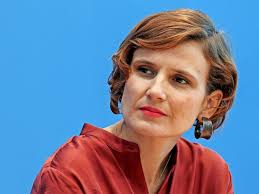 Get a $20 discounted print subscription today! Katja Kipping Sahra Wagenknecht Wird Immer Eine Wichtige Rolle Spielen
