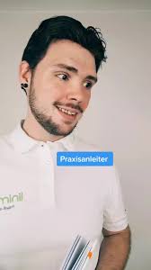 So sieht ein stolzer Praxisanleiter aus! #TeamlinimedNRW #ausbildung ...