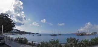Gözde turizm merkezi bodrum'da da gümbet, bitez, kumbahçe ve paşatarlası plajlarında yoğunluk vardı. Pasatarlasi Halk Plaji Plaj Kumbahce Mah Pasatarlasi Sok Bodrum Mugla Turkiye Yandex Haritalar