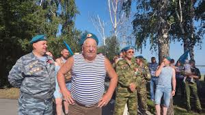 Чем десантник отличается от вдв-шника и почему Лукашенко разрешил гей-парад  2 августа? «КН» пообщались с войсками дяди Васи | 02.08.2023 |  Камень-на-Оби - БезФормата