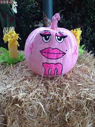 Dip in the paint, press onto the pumpkin and while the paint is wet, sprinkle glitter on it! Take A Look At 10 Different Pumpkins That Are Raising Breast Cancer Awareness They Look Fabulous The Breast Cancer Site News