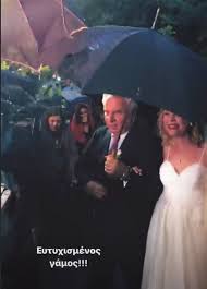 Η ιωάννα παππά μίλησε για τη γνωριμία της με τον σύντροφο της με τον οποίο. O Romantikos Gamos Ths Lenas Papalhgoyra Enw Eftane O Zormpas Sthn Polh