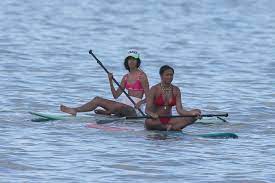 Is Obama In Hawaiir For Christmas 2022 Obama, Daughters Hit The Water For Annual Hawaii Christmas Vacation