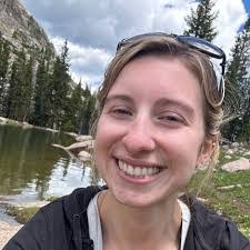 Tori Frazier's Instagram, Twitter & Facebook