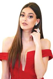 Dilan çicek deniz estetiksiz hali! Estetik Yok Diyen Dilan Cicek Deniz Fena Yakalandi Haber3