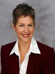 Audra Hayden's Instagram, Twitter & Facebook