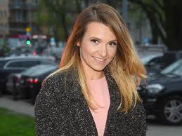 Joanna koroniewska pokazała swoje córki w mediach społecznościowych. Dlaczego Joanna Koroniewska Odeszla Z M Jak Milosc Aktorka Podala Powod Newsy Polki Pl