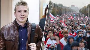 Олександр лукашенко заявив, що повідомлення про мінування літака ryanair, на якому знаходився опозиційний блогер роман протасевич, надійшло зі швейцарії. M7 Gyphztzvqtm