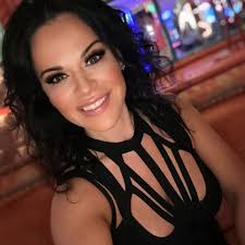 Erica Zelaya's Instagram, Twitter & Facebook