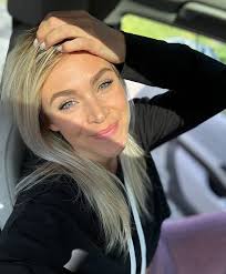 Bonjour ravissante superbe femme