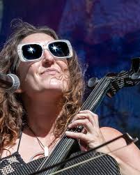 How to prevent guitar strings from breaking?