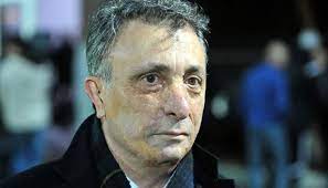 Beşiktaş'ta başkanlığa adaylığını koyan eski yöneticilerden ahmet nur çebi nereli, kaç yaşında, mesleği ne, evli mi? Ahmet Nur Cebi Kimdir Ahmet Nur Cebi Yuzune Ne Oldu