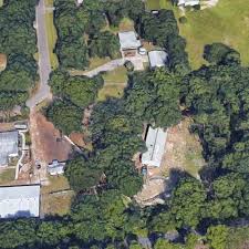 Sep 09, 2020 · the story of carole baskin 's life with don lewis, like so many florida stories, begins like a pulp fiction novel any reputable publisher would reject. Carole Baskin S House In Tampa Fl Google Maps