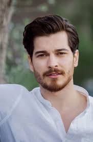 Cagatay Ulusoy Soap Actor And Model Aktor Unlu Kisiler Ahbaplar